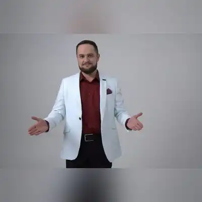 薛哲若